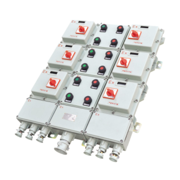 BXQ系列防爆動(dòng)力配電箱(電磁起動(dòng))特點(diǎn)：
<br>1、壓鑄鋁合金或鋼板焊接外殼，表面噴塑。
<br>2、適用于控制多臺(tái)電動(dòng)機(jī)，還可為照明或儀表配出電源。
…